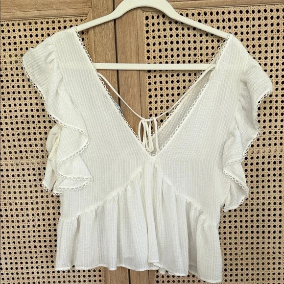 Zara White Ruffled V-Neck Top - Picture 4 of 4